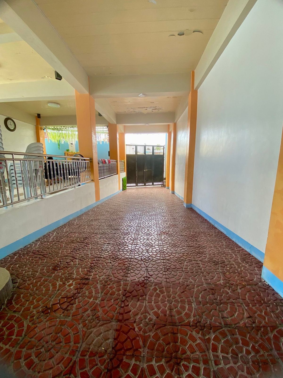 France Pio Resort — Hallway